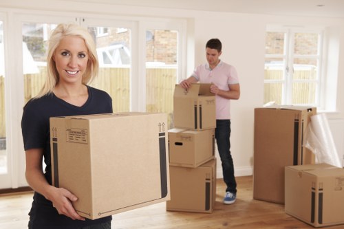 Removals van service for home moves in Mile End