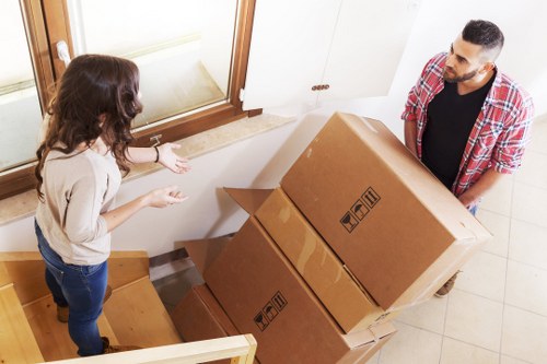 Apartment and flat removals in Mile End with careful loading